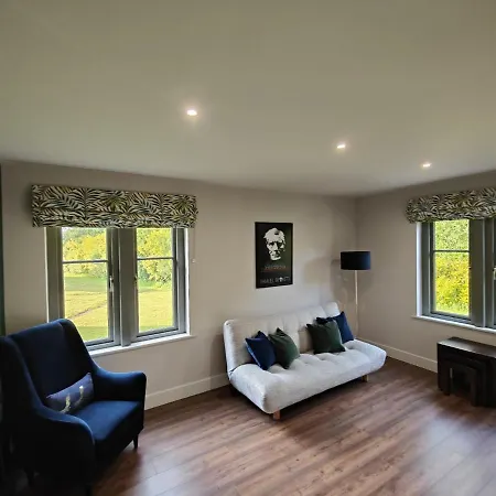Chic Classy & Cosy At Lough Erne Golf Village And Resort Ballycassidy Exterior photo