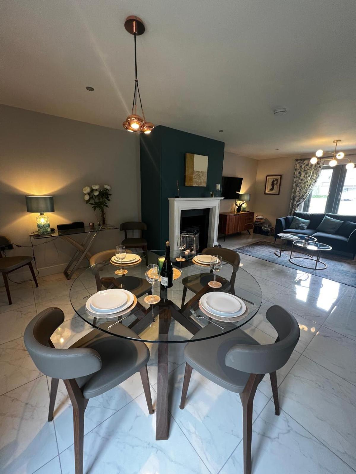 Holiday home Chic Classy & Cosy At Lough Erne Golf Village And Ballycassidy